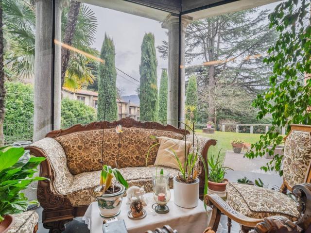 Villa in vendita a Tremezzina 618m² Como