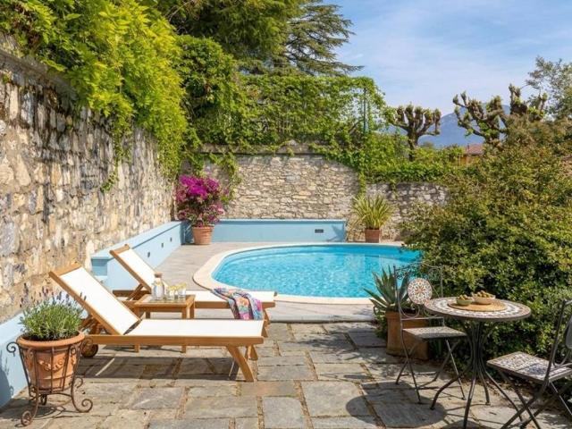 Villa in vendita a Tremezzina CO