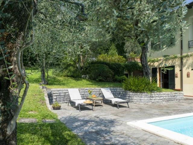 Villa in vendita a Tremezzina CO