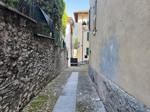 Villa in vendita a Tremezzina CO