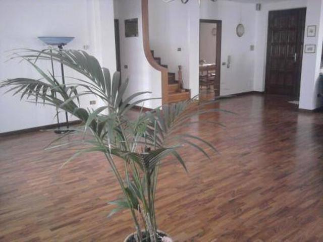 Villa in vendita a Trento TN