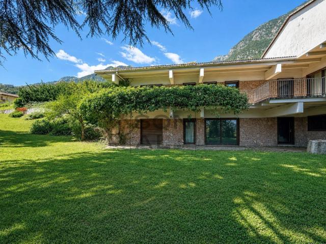 Villa in vendita a Trento