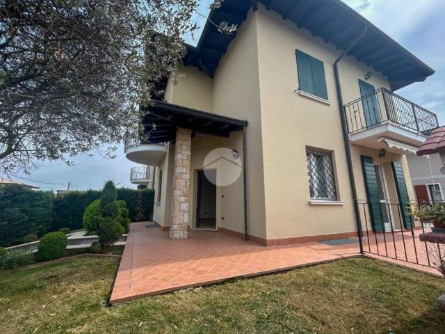 Villa in vendita a Trenzano BS