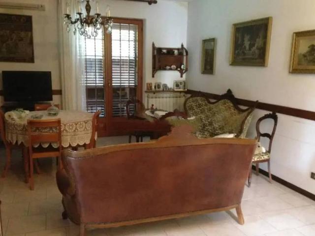 Villa in vendita a Tresana MS