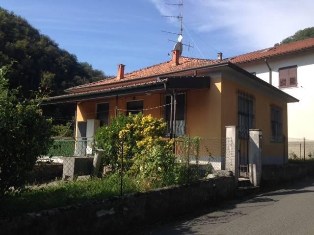 Villa in vendita a Tresana MS