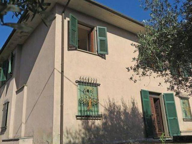 Villa in vendita a Tresana MS