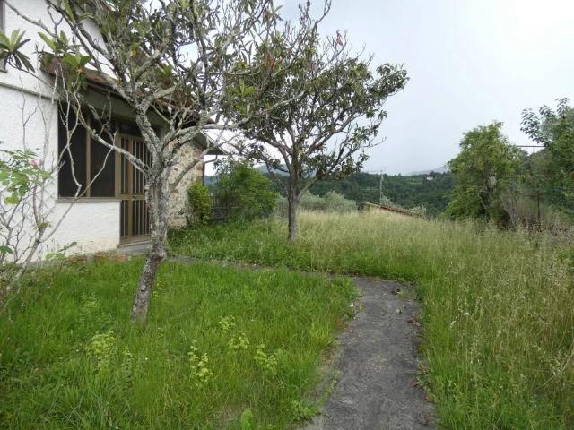 Villa in vendita a Tresana MS