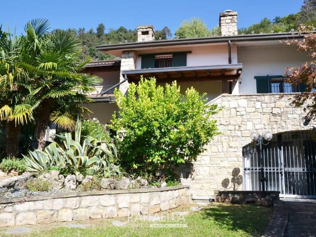 Villa in vendita a Trescore Balneario BG
