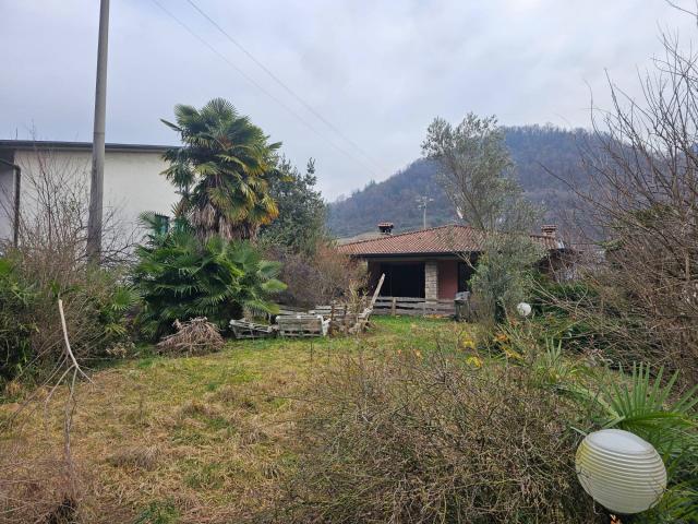 Villa in vendita a Trescore Balneario