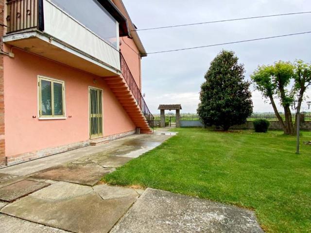 Villa in vendita a Tresignana FE