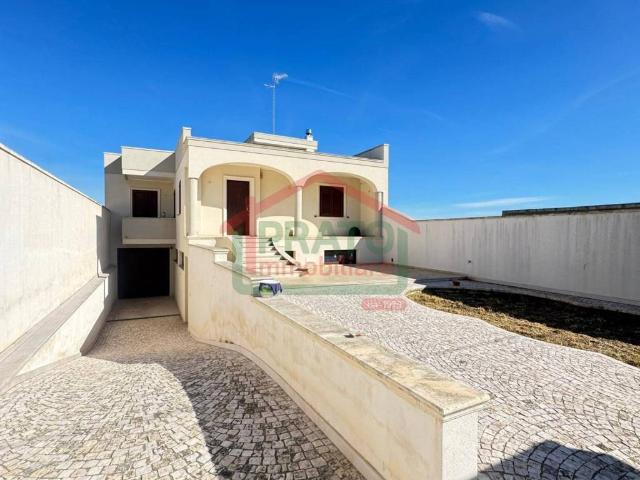 Villa in vendita a Trepuzzi LE