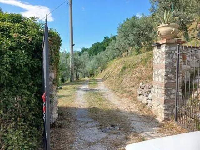 Villa in vendita a Trevi PG