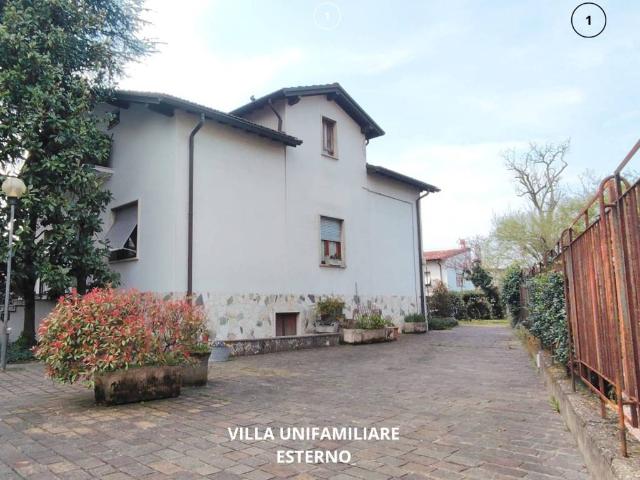 Villa in vendita a Treviglio BG