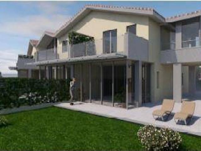 Villa in vendita a Trevignano Romano RM