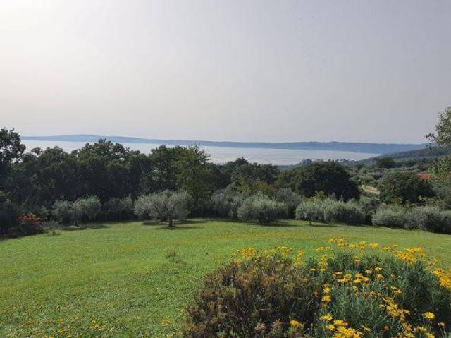 Villa in vendita a Trevignano Romano RM