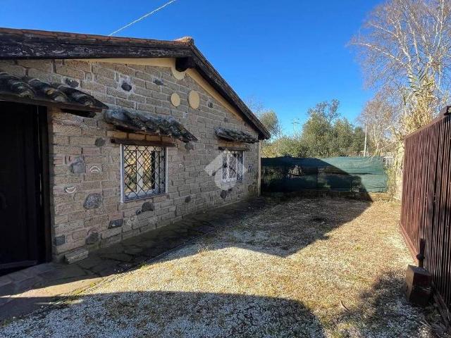 Villa in vendita a Trevignano Romano RM