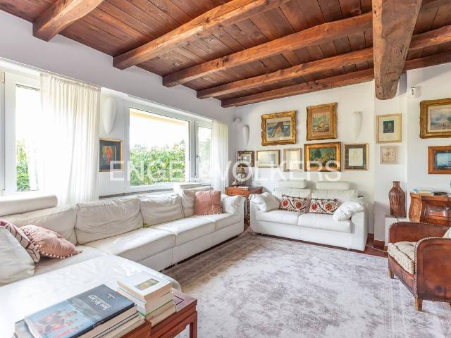 Villa in vendita a Trevignano Romano RM
