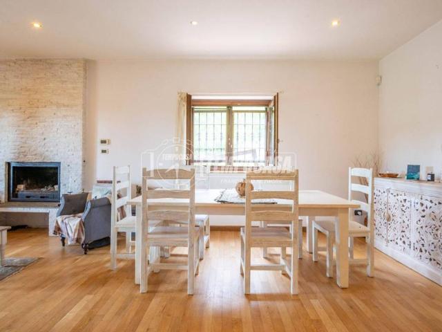 Villa in vendita a Trevignano Romano RM