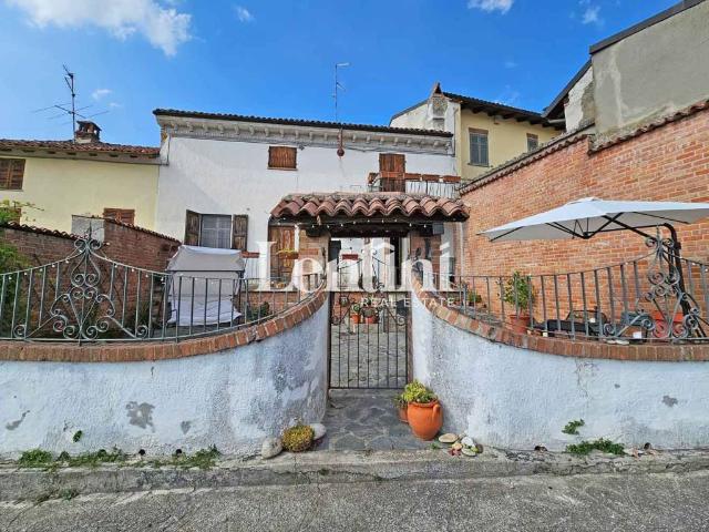 Villa in vendita a Treville AL