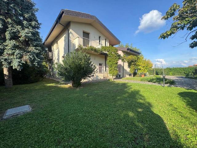 Villa in vendita a Treviolo BG