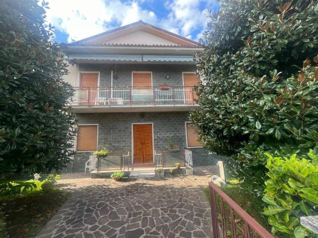 Villa in vendita a Treviolo BG
