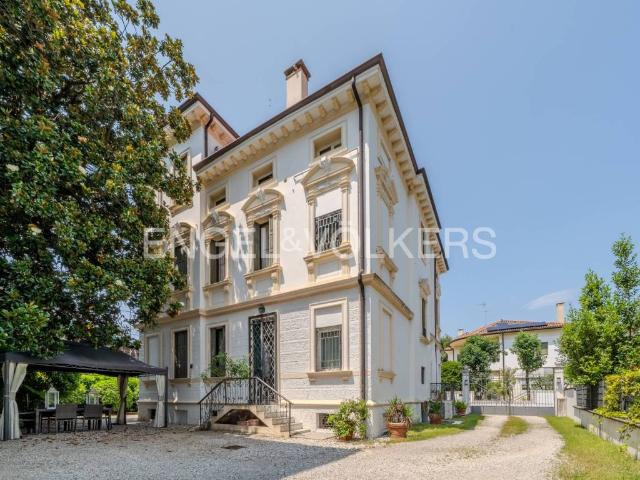 Villa in vendita a Treviso TV
