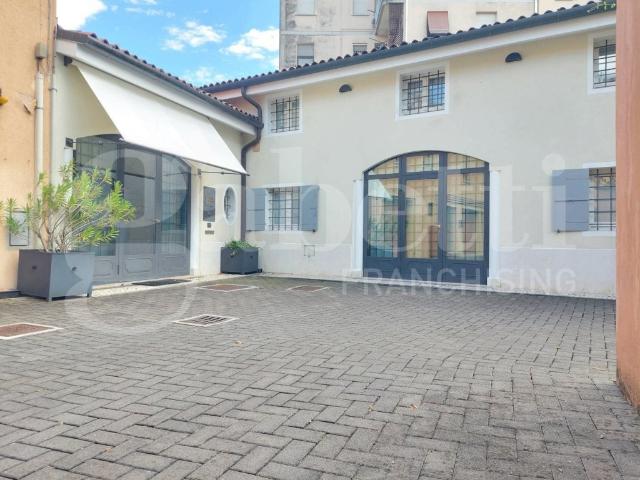Villa in vendita a Treviso, Centro Storico