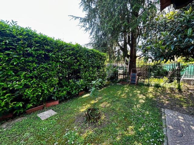 Villa in vendita a Trezzano sul Naviglio MI