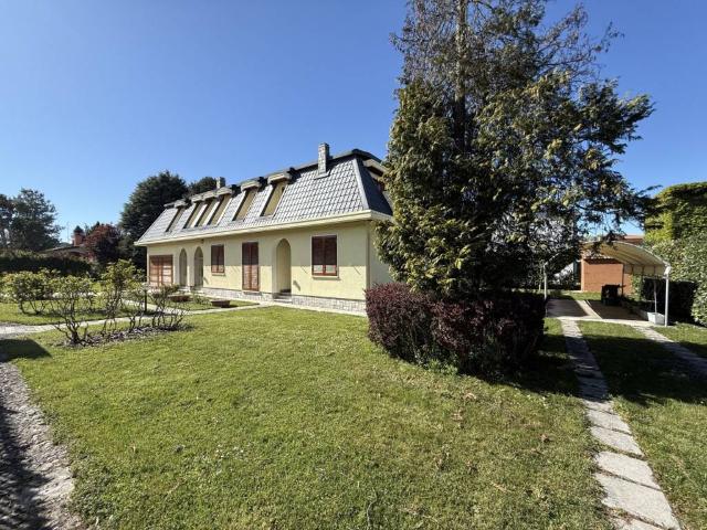 Villa in vendita a Trezzano sul Naviglio MI