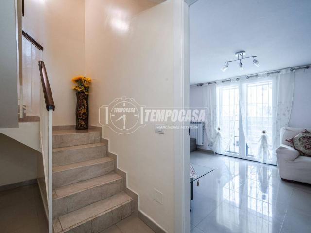 Villa in vendita a Trezzano sul Naviglio MI