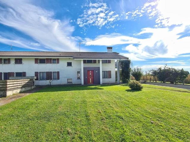 Villa in vendita a Tricesimo UD