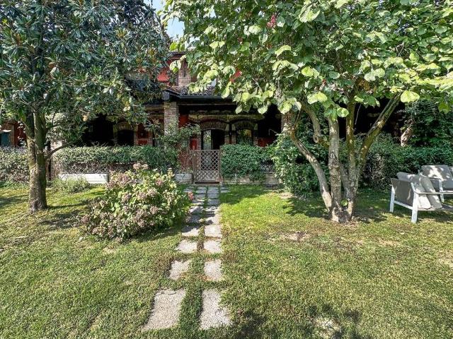 Villa in vendita a Tribiano MI