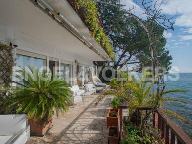 Villa in vendita a Trieste