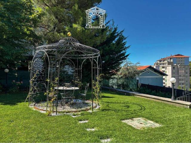 Villa in vendita a Trieste TS