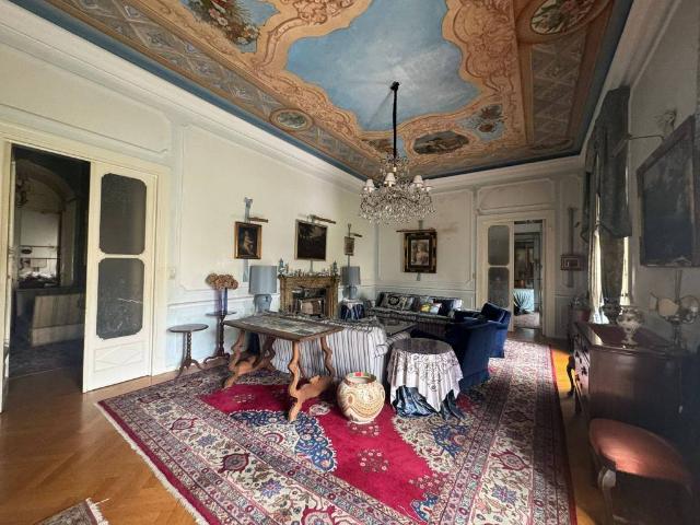 Villa in vendita a Trieste TS