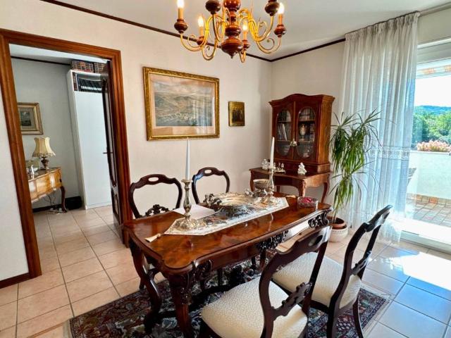 Villa in vendita a Trieste TS