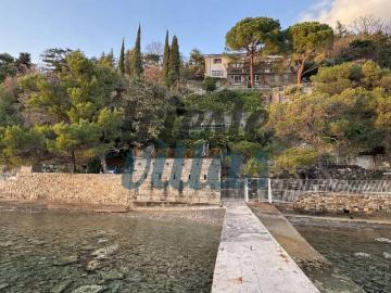 Villa in vendita a Trieste TS