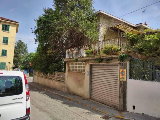 Villa in vendita a Trieste TS