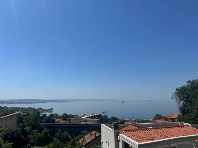 Villa in vendita a Trieste TS