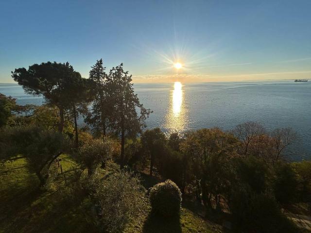 Villa in vendita a Trieste TS