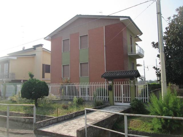 Villa in vendita a Trino VC