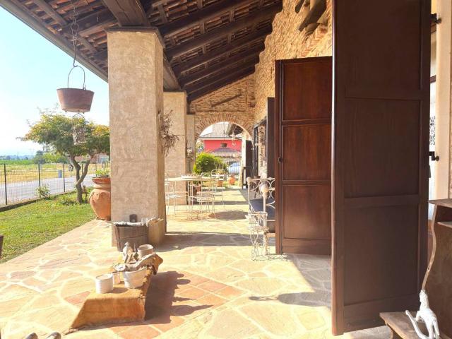 Villa in vendita a Trinità CN