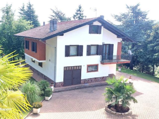Villa in vendita a Trisobbio AL