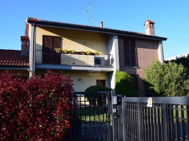 Villa in vendita a Triuggio MB