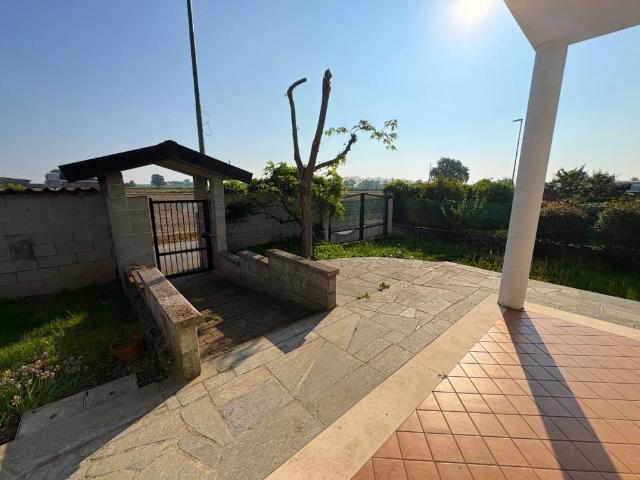 Villa in vendita a Tromello PV