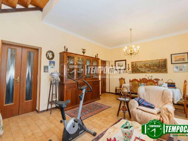 Villa in vendita a Trovo PV