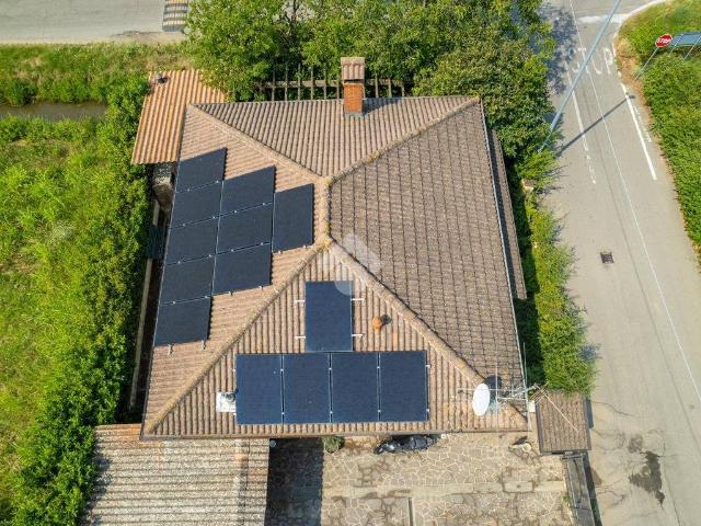 Villa in vendita a Trovo PV