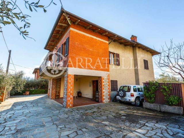 Villa in vendita a Tuoro sul Trasimeno PG