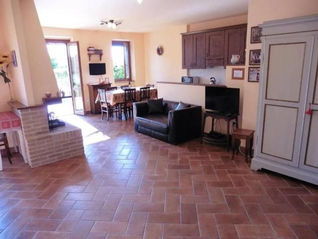 Villa in vendita a Tuoro sul Trasimeno PG