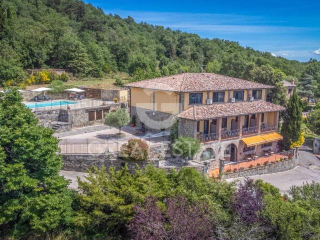 Villa in vendita a Tuoro sul Trasimeno PG